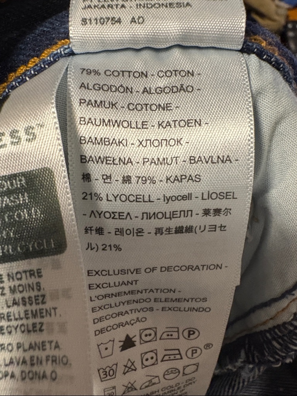 LEVI’S Ribcage Straight Ankle Jeans - Picture 11 of 11